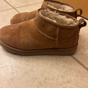 UGG Brown Women's Slippers